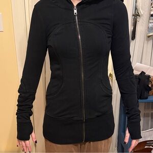 LULULEMON black Zip-Up Hoodie size xs-s